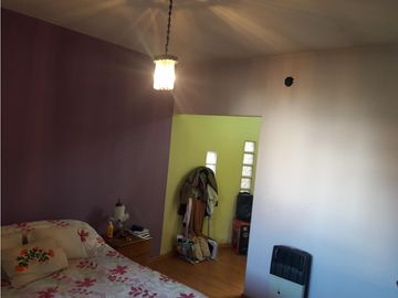 Casa 4 Ambientes- Ituzaingó Norte (VENTA-PERMUTA)