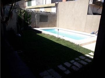 Casa 5 Ambientes- Castelar Sur
