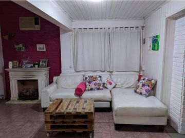 Casa 4 Ambientes - Castelar Sur