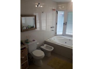 Casa 4 Ambientes - Castelar Sur