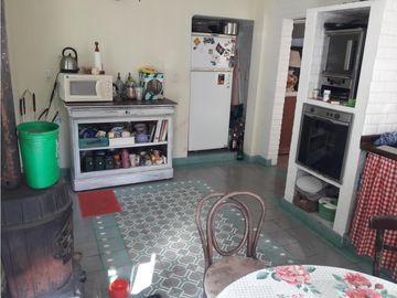 Casa 4 Ambientes -estilo Campo- Castelar Sur