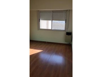 Venta Departamento 2 ambientes con cochera