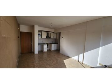 Venta Departamento 2 ambientes con cochera