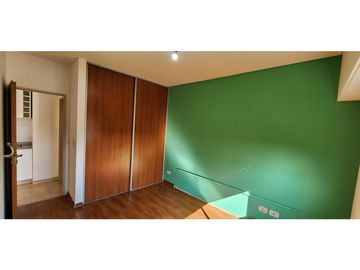 Venta Departamento 2 ambientes con cochera