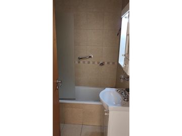 Venta Departamento 2 ambientes con cochera