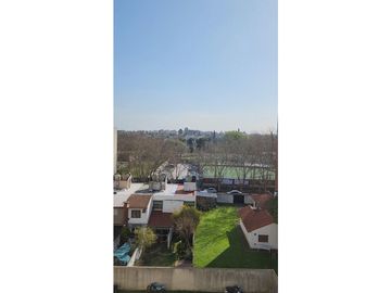 Venta Departamento 2 ambientes con cochera