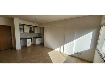 Venta Departamento 2 ambientes con cochera