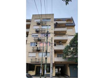 Venta Departamento 2 ambientes con cochera