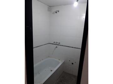 Departamento 3 Ambientes a Estrenar con Cochera. - Castelar Norte