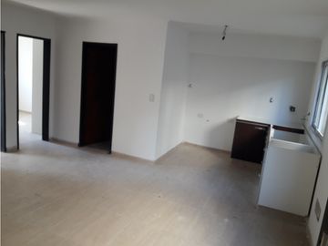 Departamento 3 Ambientes a Estrenar con Cochera. - Castelar Norte