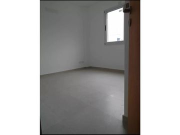 Venta -Departamento 2 Ambientes con Cochera -Ituzaingo