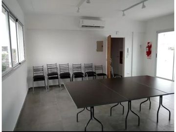 Venta -Departamento 2 Ambientes con Cochera -Ituzaingo