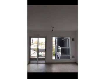 Departamento a estrenar con cochera, en el centro de Moron.