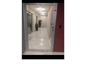 Departamento a estrenar con cochera, en el centro de Moron.
