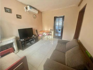 Casa en Americana 3 Ambientes  Venta- Ituzingo Norte