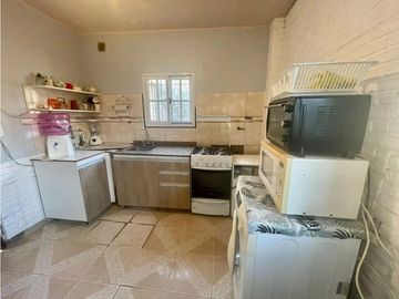 Casa en Americana 3 Ambientes  Venta- Ituzingo Norte