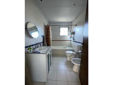 Casa 4 Ambientes en venta en Altos del Sol-Oportunidad-Permuta