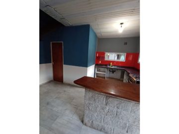 Casa 4 Ambientes con Parque en  Venta Merlo Pontevedra
