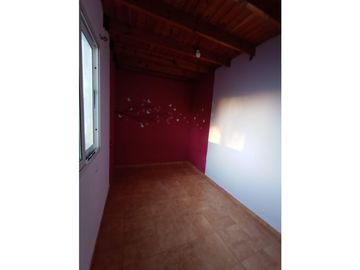 Casa 4 Ambientes con Parque en  Venta Merlo Pontevedra