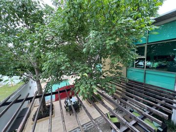 CASA EN VENTA EN CANCUN CON ALBERCA Y PANELES EN RESIDENCIAL