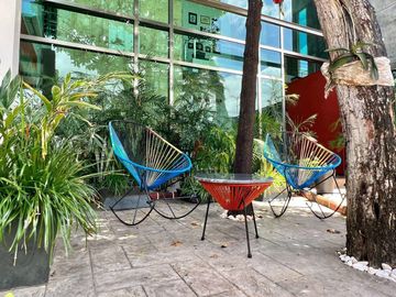 CASA EN VENTA EN CANCUN CON ALBERCA Y PANELES EN RESIDENCIAL