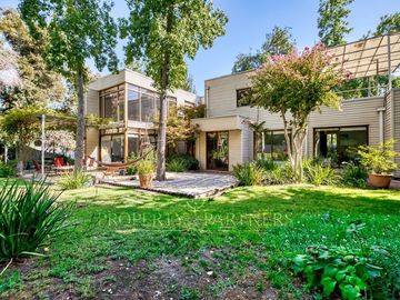 Los Almendros, preciosa casa en exclusivo condominio
