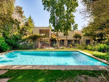 Los Almendros, preciosa casa en exclusivo condominio