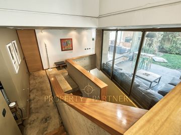 Moderna y espectacular casa en Condominio Los Almendros