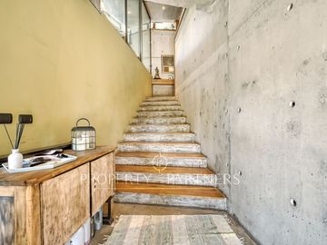 Moderna y espectacular casa en Condominio Los Almendros