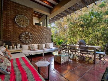 Los Almendros, excelente casa mediterránea en exclusivo sector de Huechuraba
