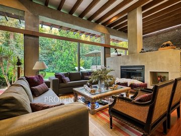Los Almendros, excelente casa mediterránea en exclusivo sector de Huechuraba
