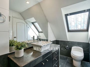 Espectacular casa en exclusivo condominio Rinconada El Salto, Huechuraba