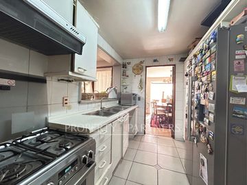 Encantadora casa en condominio más exclusivo del Carmen de Huechuraba