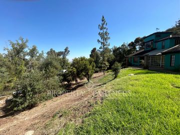 Espectacular casa en parcela en exclusivo condominio El Almendral