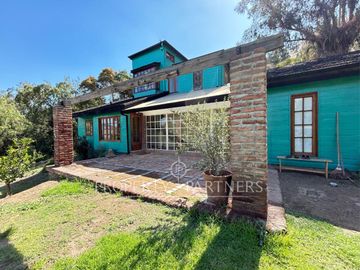 Espectacular casa en parcela en exclusivo condominio El Almendral