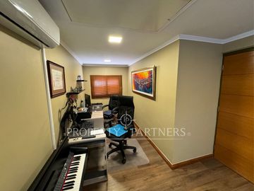 Fantástica e impecable casa remodelada en condominio  El Carmen de Huechuraba