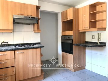 Casa en completa remodelación en exclusivo condominio de El Carmen de Huechuraba