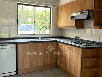 Casa en completa remodelación en exclusivo condominio de El Carmen de Huechuraba