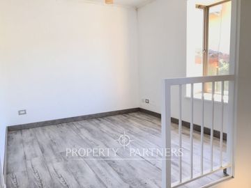 Casa en completa remodelación en exclusivo condominio de El Carmen de Huechuraba