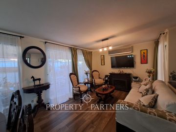 Excelente y acogedora casa remodelada