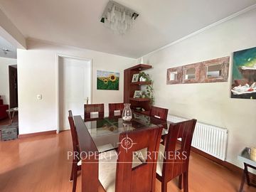 Espectacular casa en exclusivo condominio de Camino Los Fresnos GRAN OPORTUNIDAD !