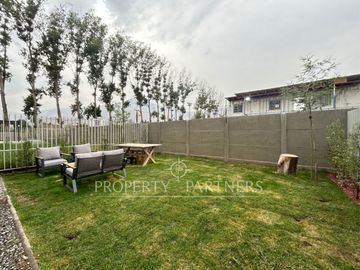 Espectacular departamento con jardín en exclusivo condominio en El Sauce Huechuraba