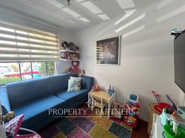 Impecable y acogedora casa de 4 dormitorios en condominio a pasos de Colegio San Francisco Javier