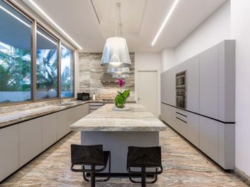 ¡Tu residencia de lujo, en una isla en el corazón de la ciudad de Panamá!