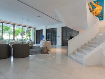 ¡Tu residencia de lujo, en una isla en el corazón de la ciudad de Panamá!