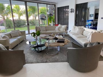 ¡Tu residencia de lujo, en una isla en el corazón de la ciudad de Panamá!