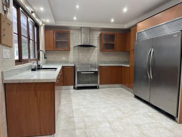 Vive en Grande: Venta de casa de Dos Niveles en Camino de Cruces