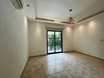 Vive en Grande: Venta de casa de Dos Niveles en Camino de Cruces