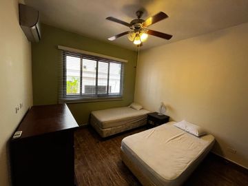 Comodo Apartamento en Embassy Village