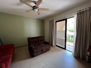 Comodo Apartamento en Embassy Village